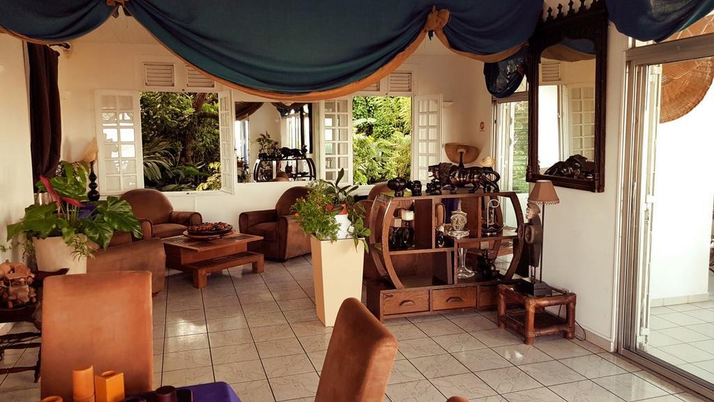 Bed and Breakfast VI Get' S Fort-de-France Exterior foto